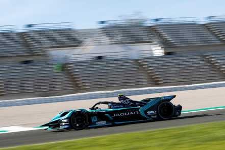 JAGUAR RACING DEMUESTRA POTENCIAL EN LAS PRUEBAS PREVIAS A  LA TEMPORADA SIETE
