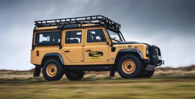 LAND ROVER DEFENDER  WORKS V8 TROPHY