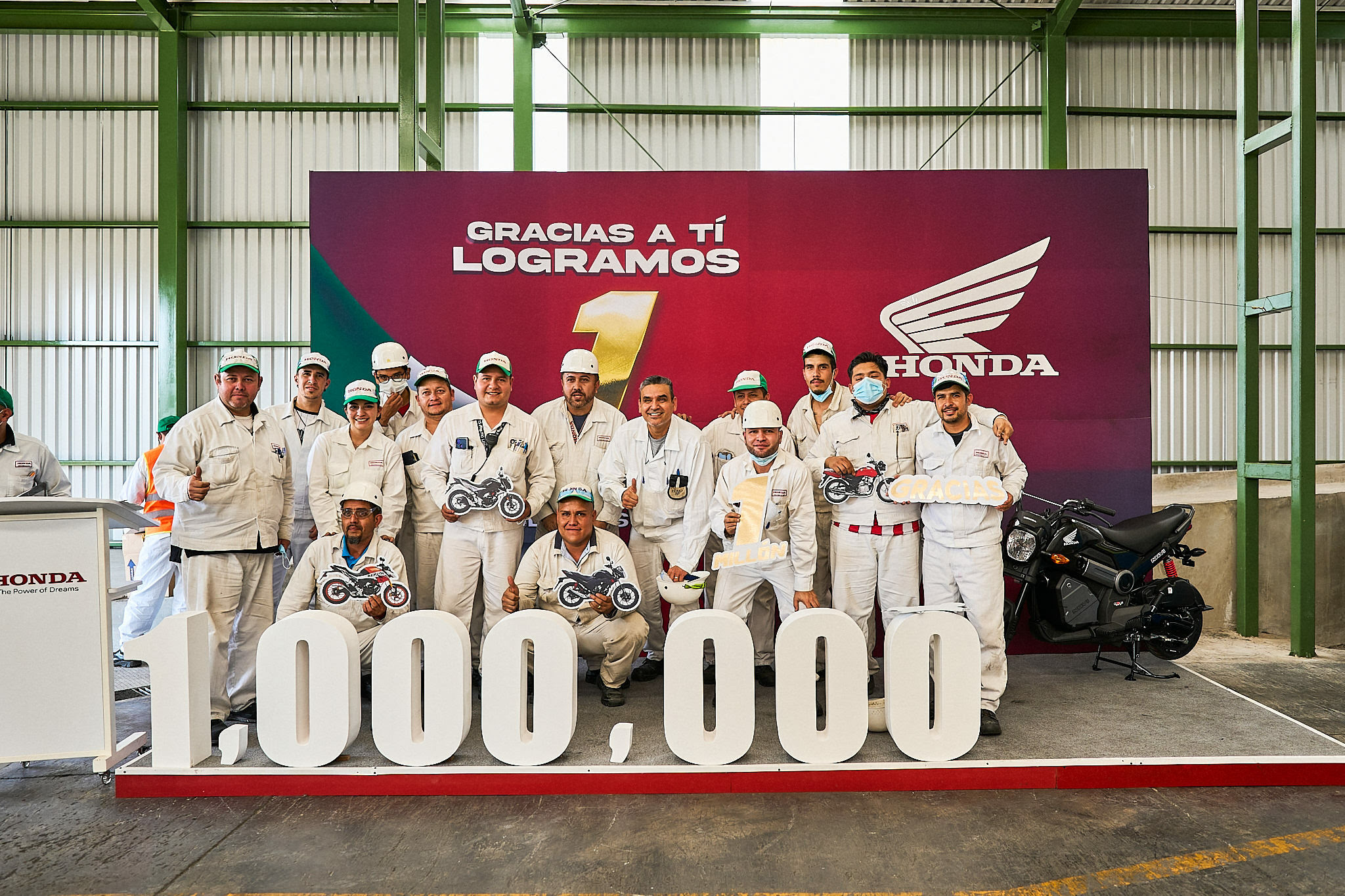 Honda de México celebra producción de 1,000,000 de motocicletas en su planta de Jalisco