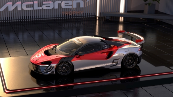 El nuevo coche Artura Trophy EVO y la categoría de piloto Pro aportan más emoción a la experiencia de carreras del McLaren Trophy