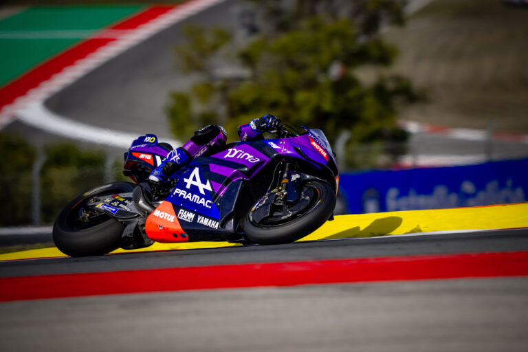 Prima Pramac Yamaha lista para la final de MotoGP 2025 en Valencia.