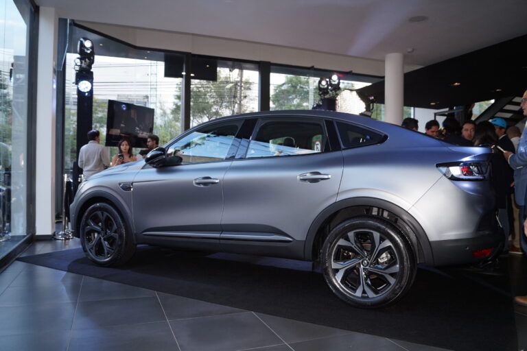 Renault  Arkana Hybrid E-Tech en México