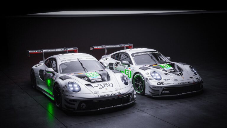 Dos Porsche 911 GT3 R compiten en Le Mans con la decoración histórica de 1951.