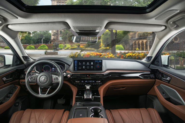 Acura apuesta por una ergonomía centrada en el conductor